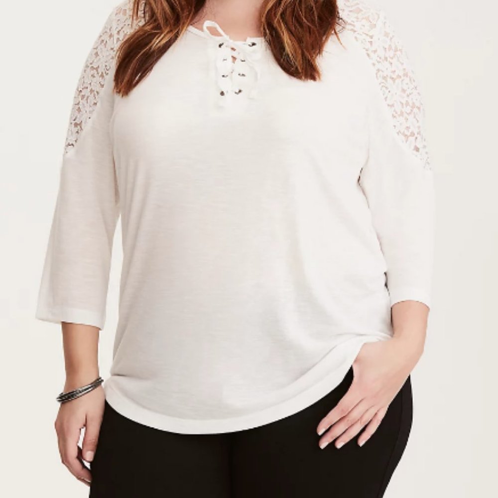 TORRID LACE UP LACE INSET HENLEY TEE